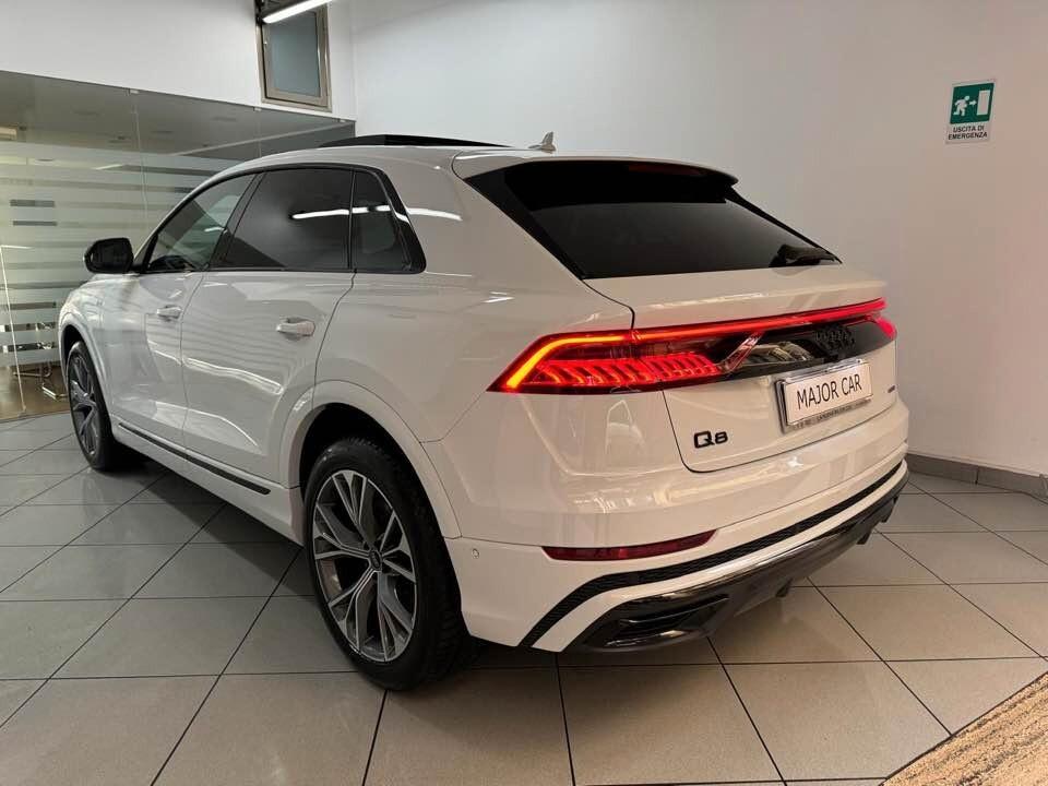 Audi Q8 50 TDI 286 CV Quattro SLine Tetto 2023