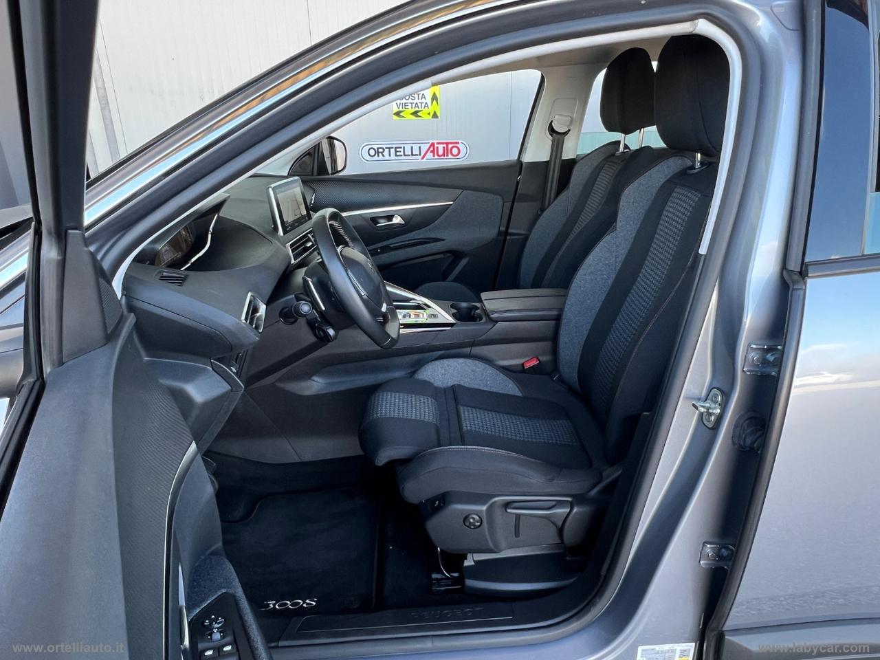 PEUGEOT 3008 BlueHDi 130 S&S EAT8 Business IVA DEDUCIBILE