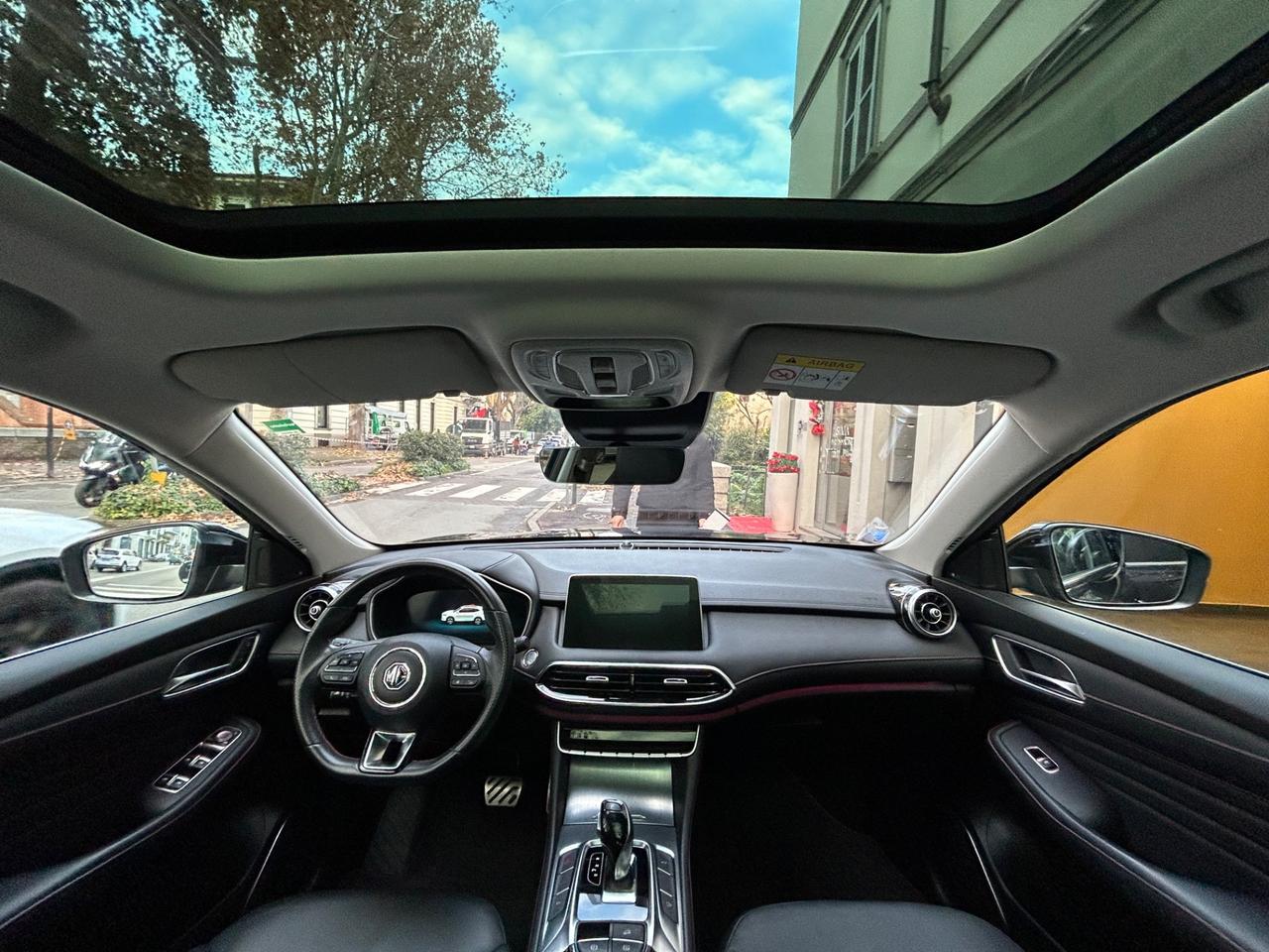 Mg EHS Plug-in HYBRID Exclusive auto | 40.000KM!!!