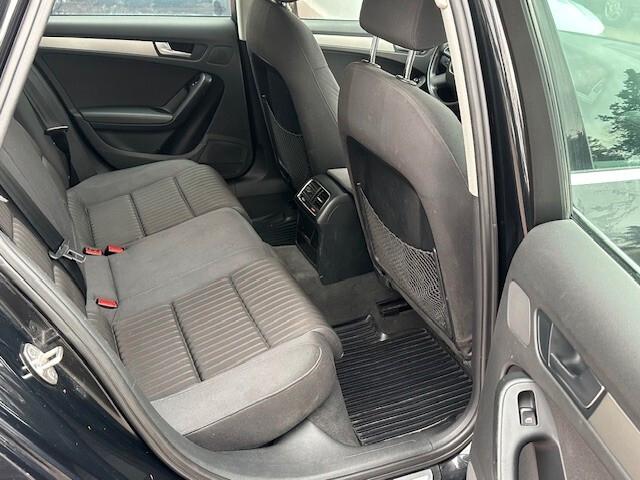 Audi A4 Avant 2.0 TDI 143CV ,AUTOMATICA!