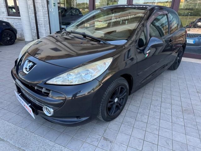 Peugeot 207 3p 1.4 hdi XS