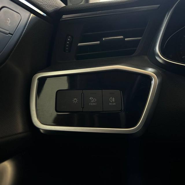 AUDI A6 Avant 40 2.0 TDI S tronic Business Sport TETTO