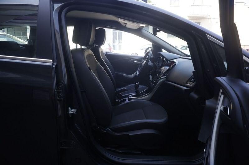 Opel Astra Opel Astra 5p 1.7 cdti Cosmo 125cv Unicoproprietario