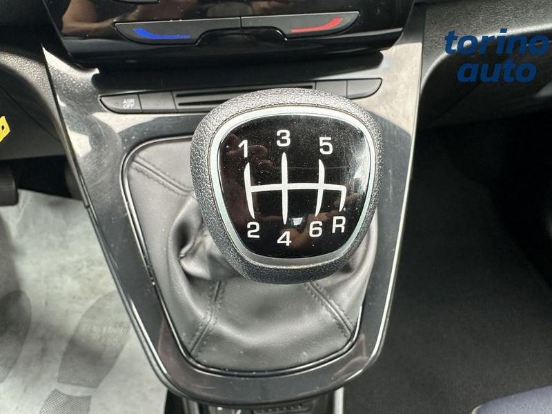 Lancia Ypsilon Ypsilon 1.0 FireFly 5 porte S&S Hybrid Gold Plus