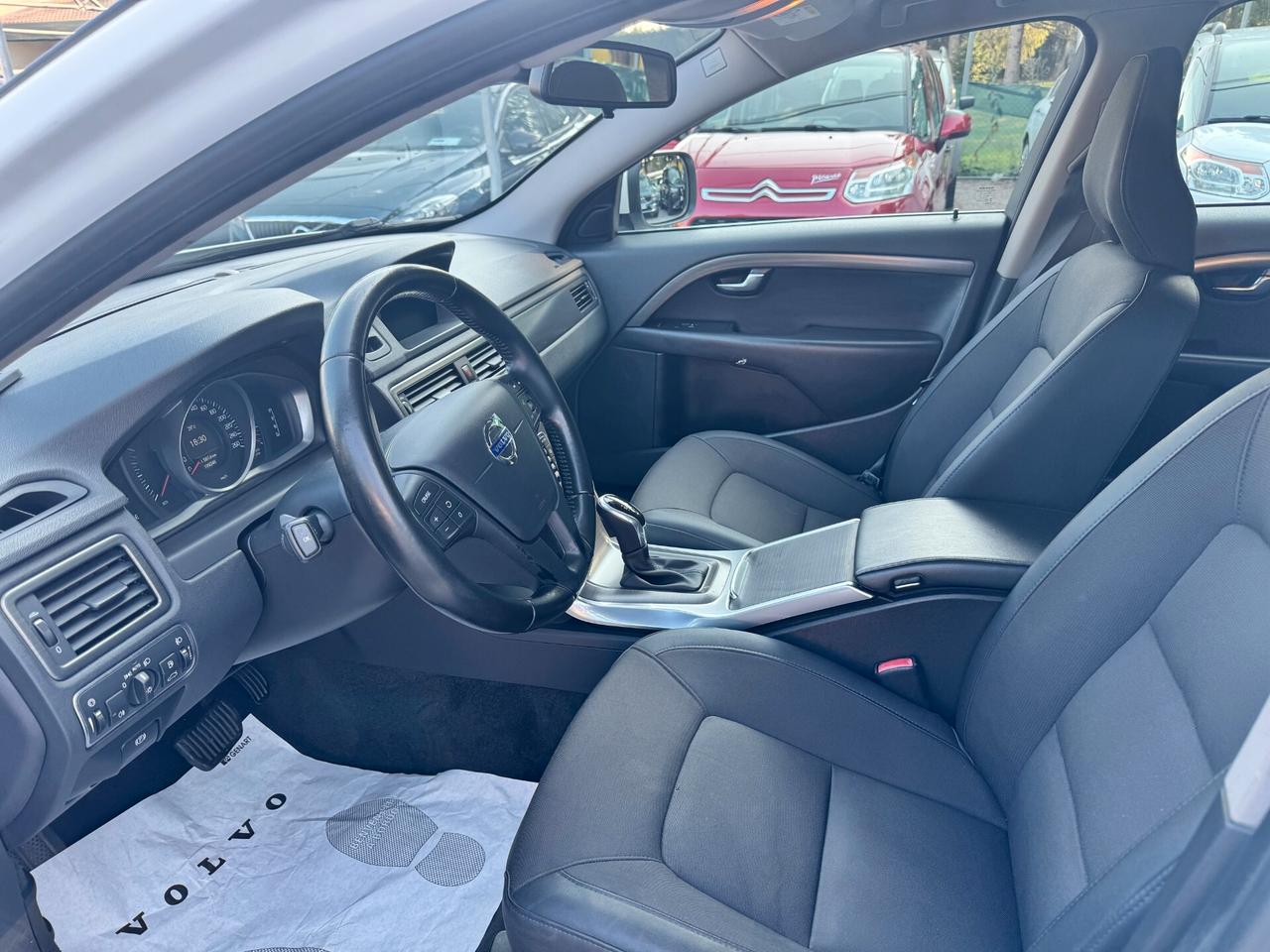 Volvo XC 70 XC70 D4 AWD Geartronic Momentum