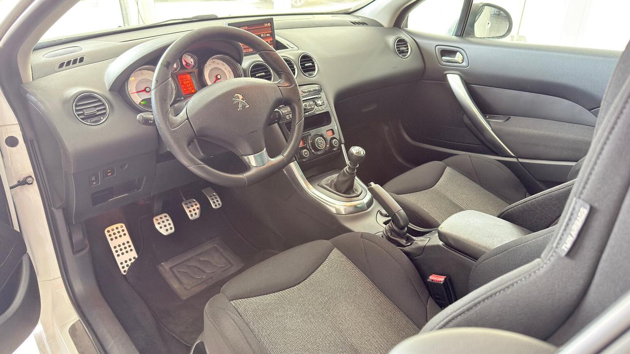 Peugeot 308 1.6 e-HDi 112CV Stop&Start CC Allure