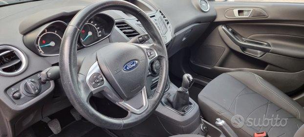 FORD Fiesta 1.5 Tdci Business