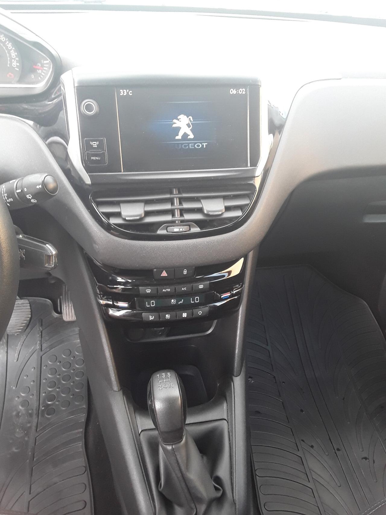 Peugeot 208 1.2 VTi 82 CV 3 porte Access