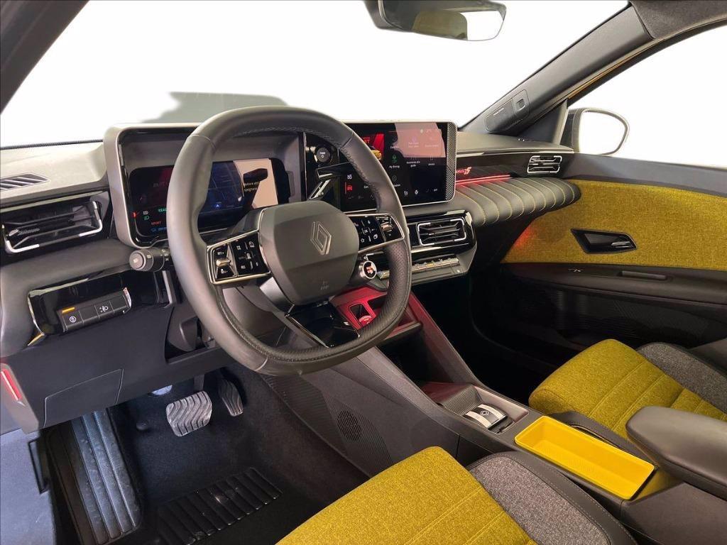 RENAULT Renault 5 E-Tech Iconic Cinq comfort range 150cv del 2024