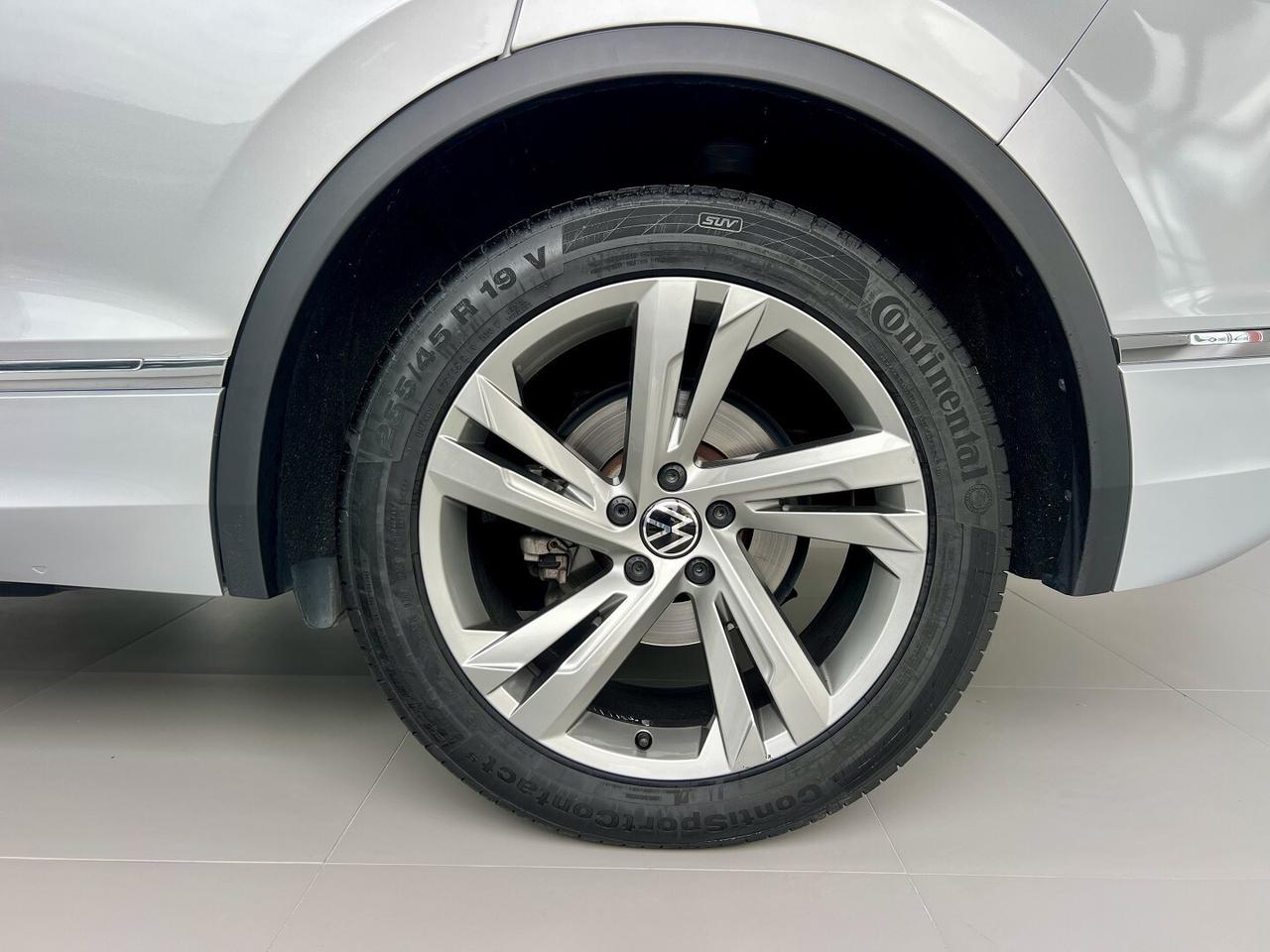 VOLKSWAGEN TIGUAN R-LINE 2.0 TDI 150 CV DSG - 2021