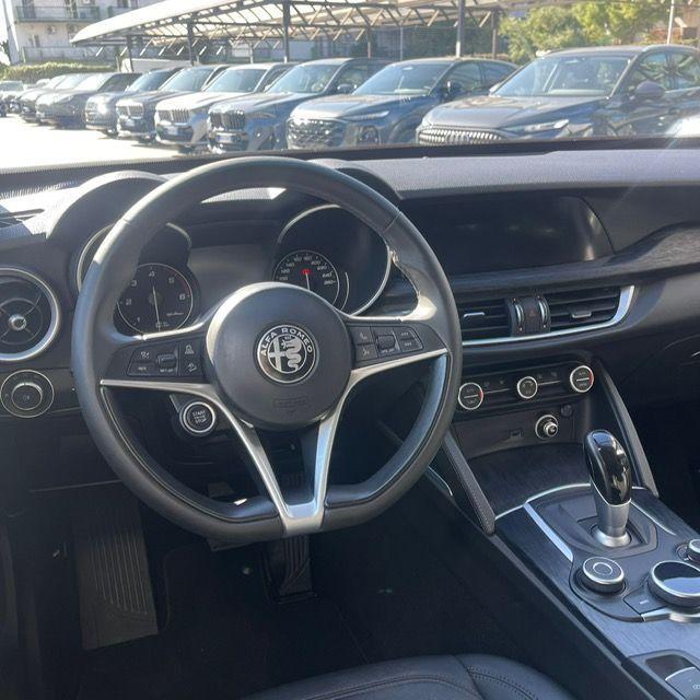 ALFA ROMEO - Stelvio - 190 CV AT8 Q4 Exec.