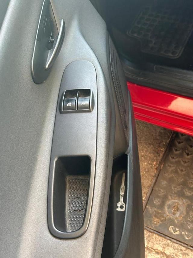 LANCIA Ypsilon 1.3 MJT 16V 95 CV 5 porte S&S Silver