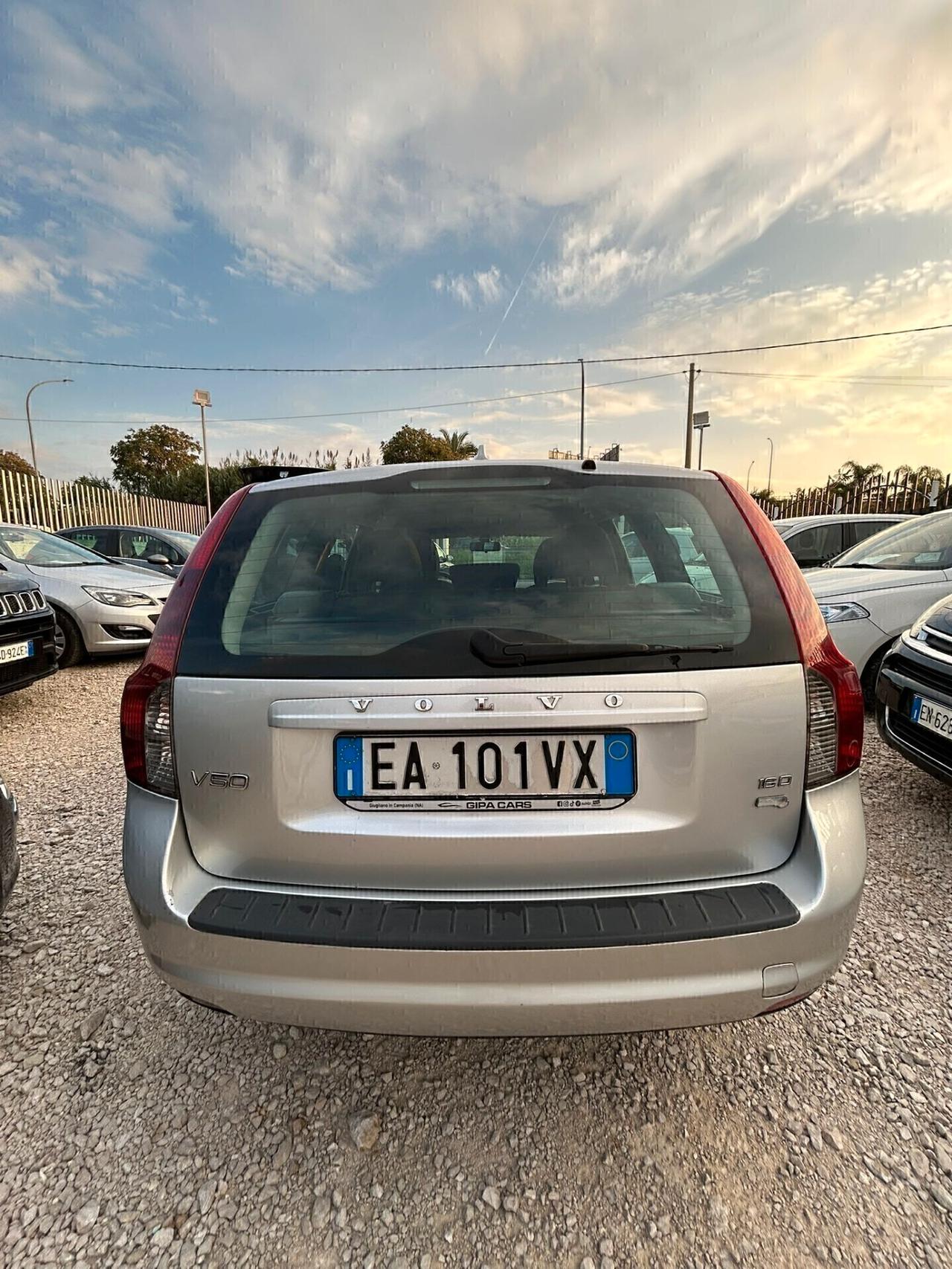 Volvo V50 D2 POLAR