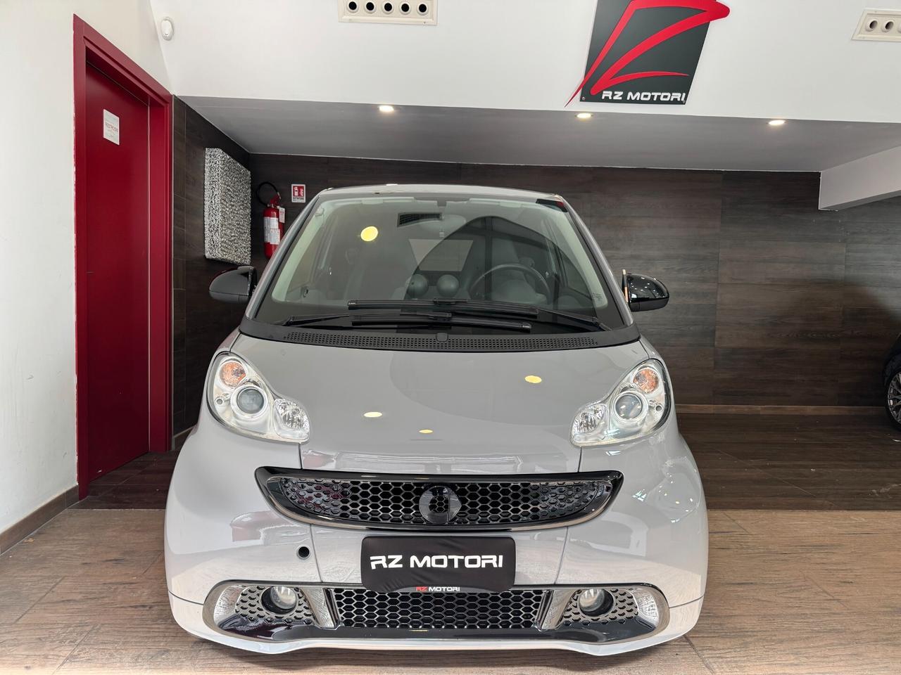 Smart ForTwo Cabrio 1.0 mhd Pulse 71cv-SERVOSTERZO-ITALIANA