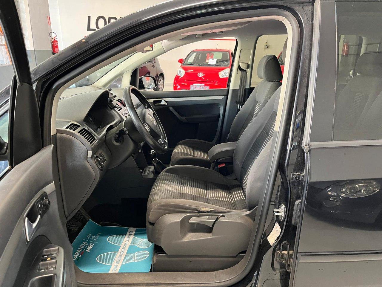 Volkswagen Touran 2.0 tdi Highline
