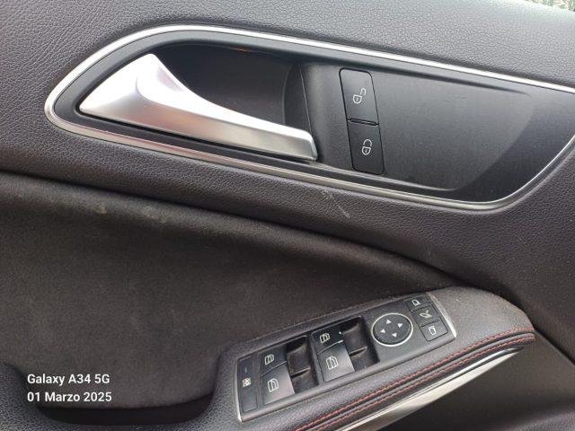 MERCEDES-BENZ A 180 d Automatic Premium