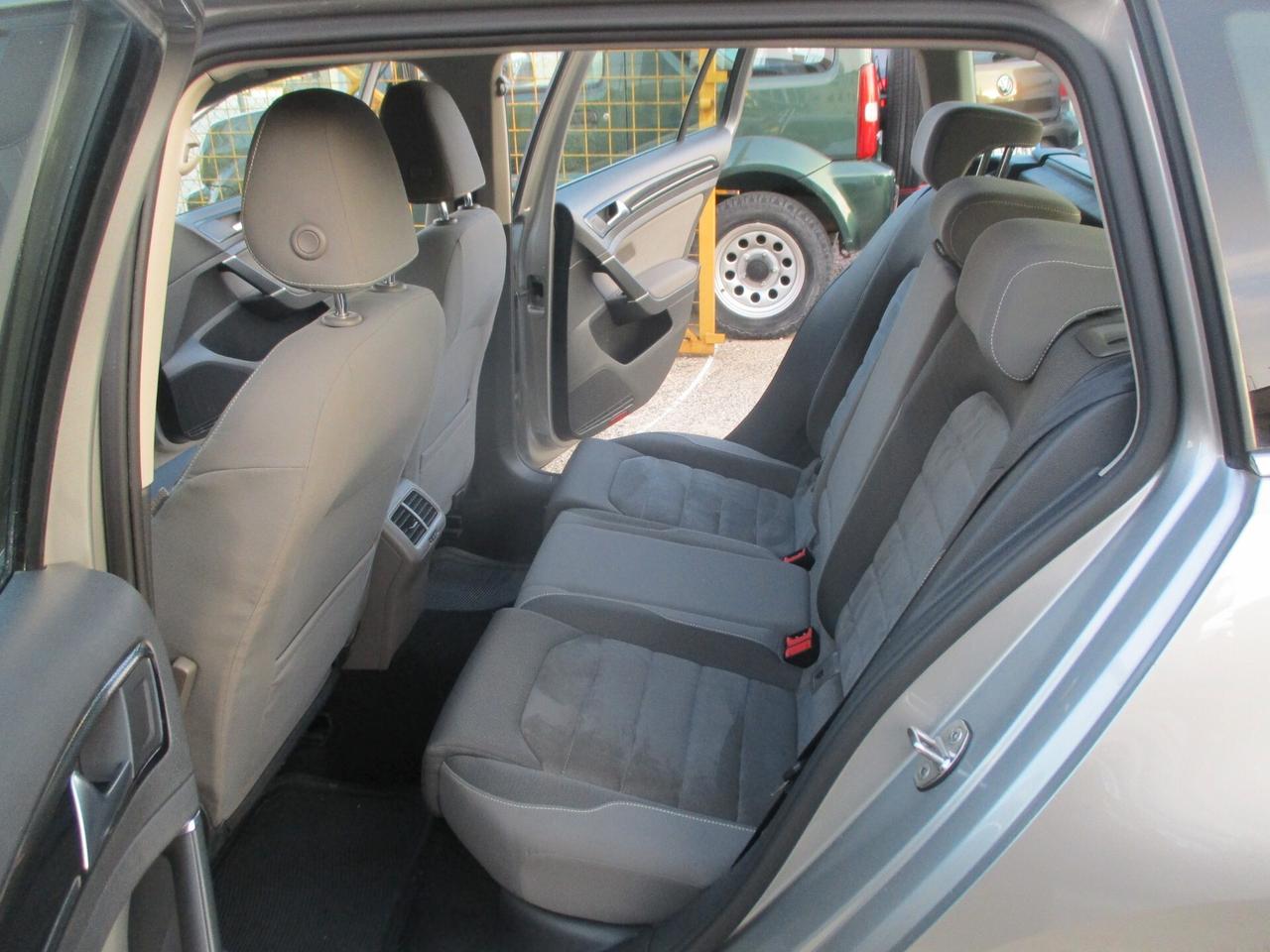 Volkswagen Golf S.W. 1.6 TDI 105 CV MOLTO BELLA