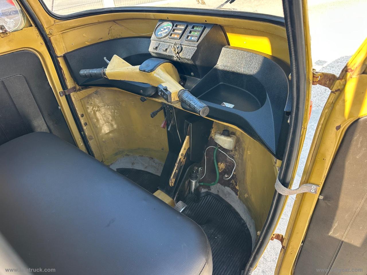 PIAGGIO APE CAR 601P 2 POSTI