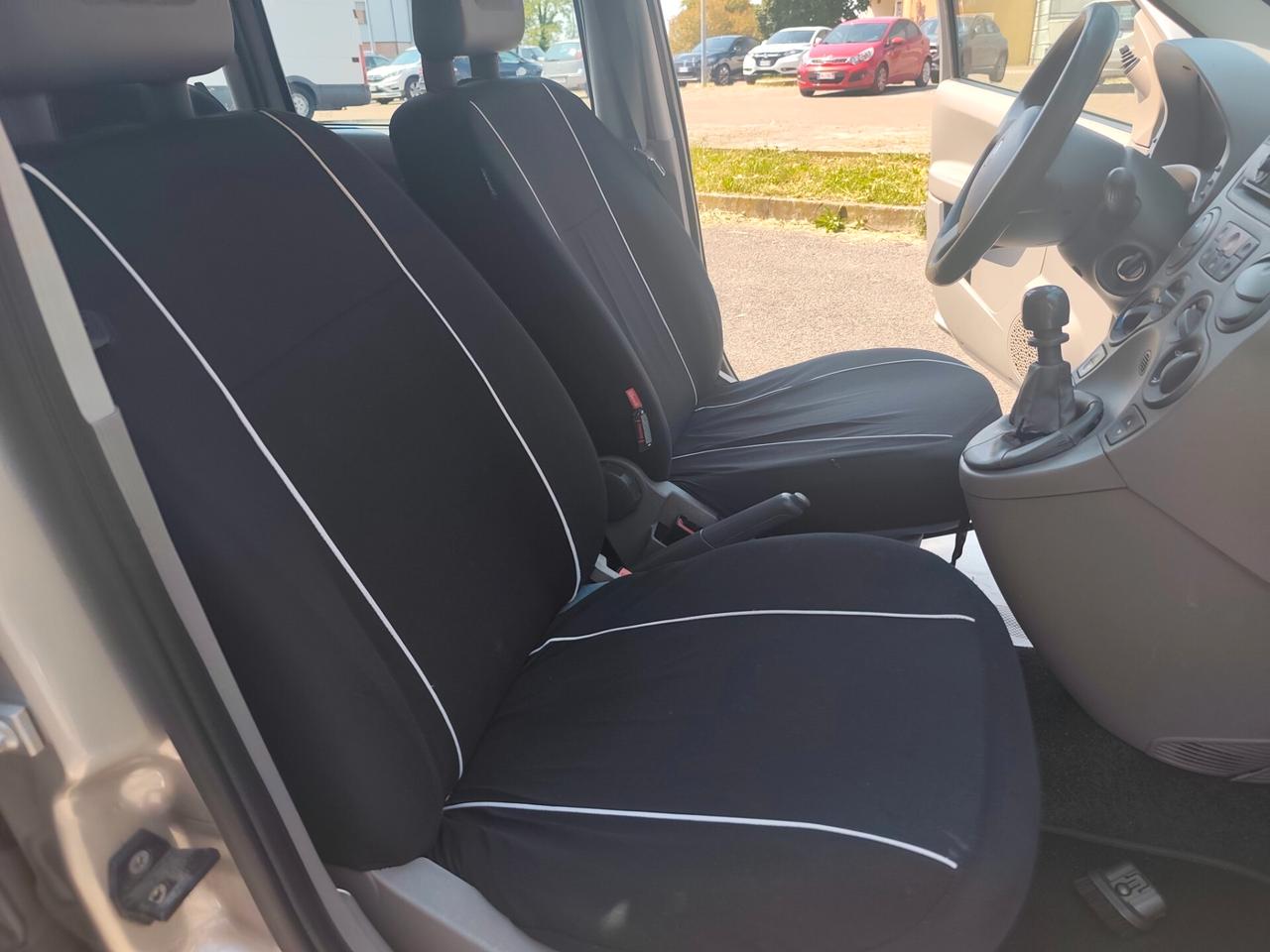 Fiat Panda 1.1 benzina neopatentati