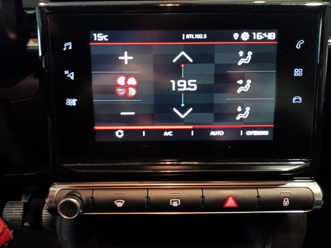 Citroen C3 C3 1.2 puretech Feel s neopantati!*