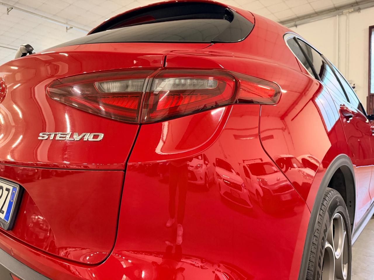 Alfa Romeo Stelvio 2.0 Turbo 280 CV AT8 Q4 First Edition