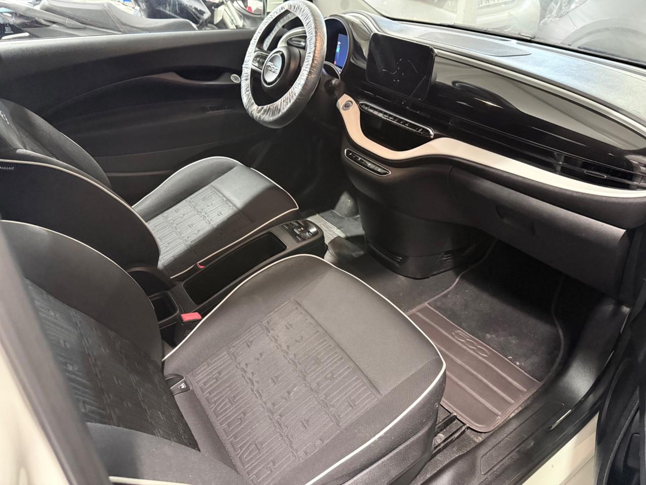 Fiat 500 500e Berlina 42 kWh