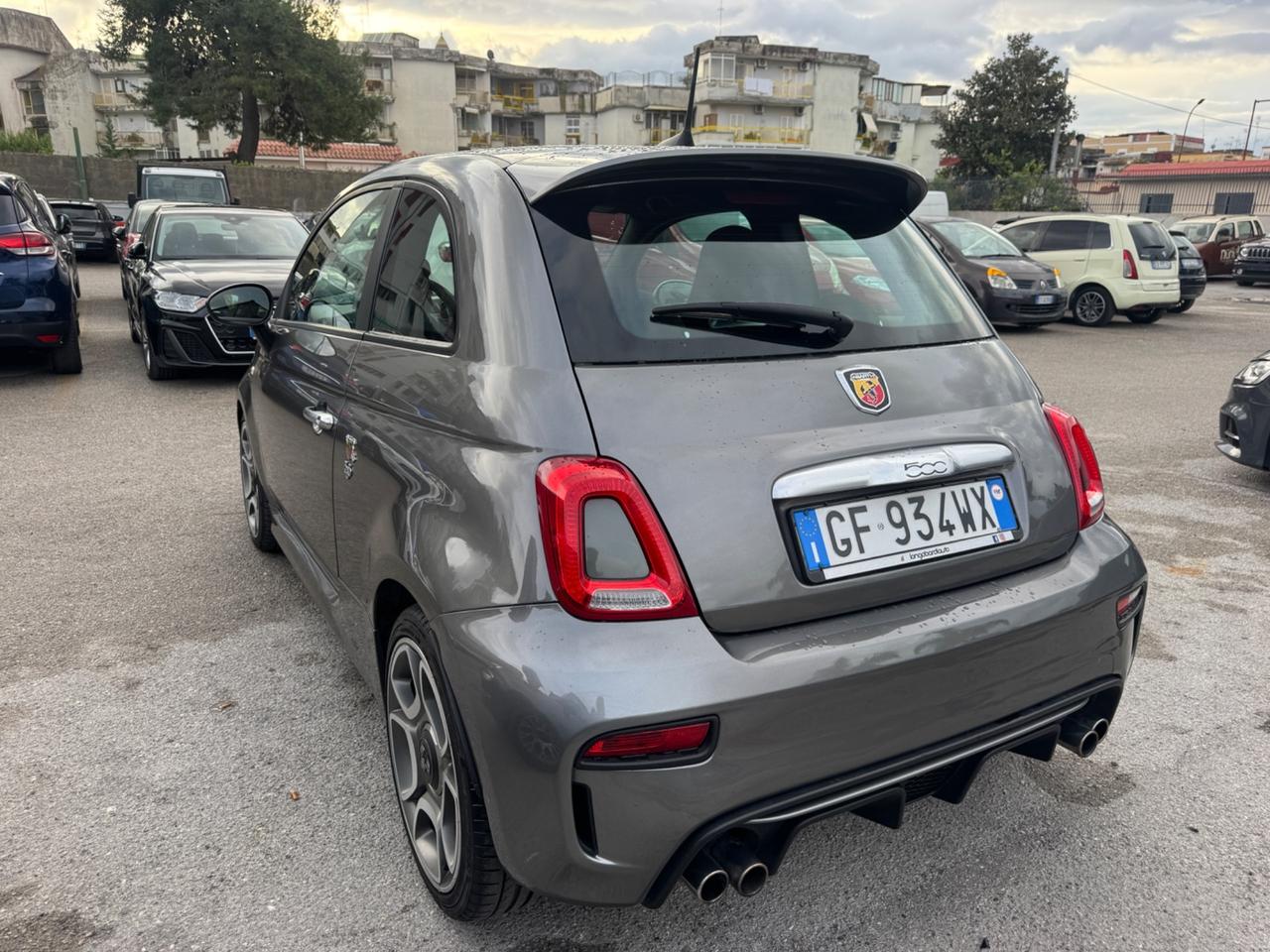 Abarth 595 1.4 Turbo T-Jet 165 CV Turismo