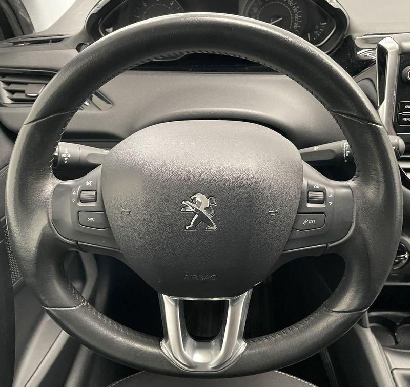 Peugeot 208 BlueHDi 100 S&S 5 porte Allure