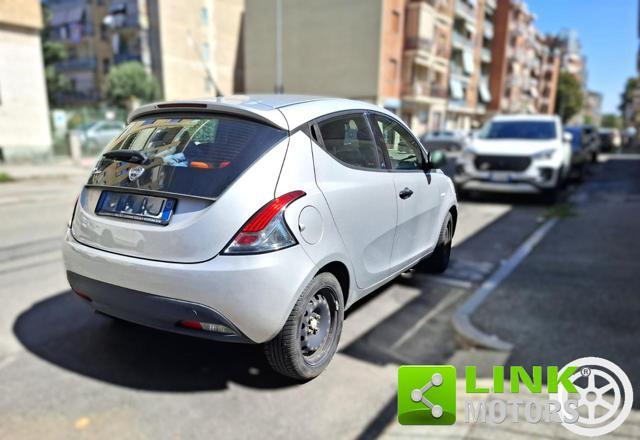 LANCIA Ypsilon 1.2 69 CV 5 porte GPL Ecochic Elefantino Blu
