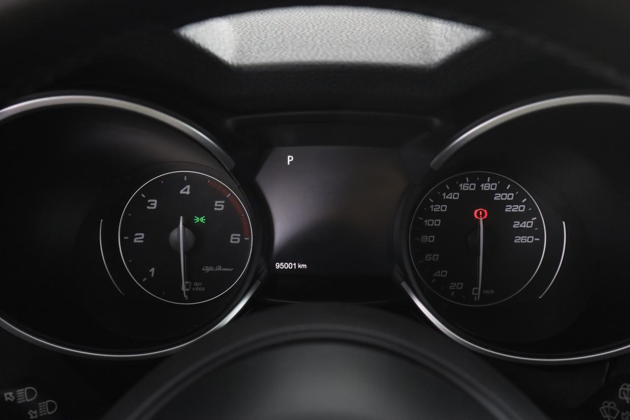 ALFA ROMEO Stelvio 2.2 Turbodiesel 210 CV AT8 Q4 Veloce