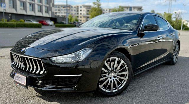 MASERATI Ghibli V6 350 CV