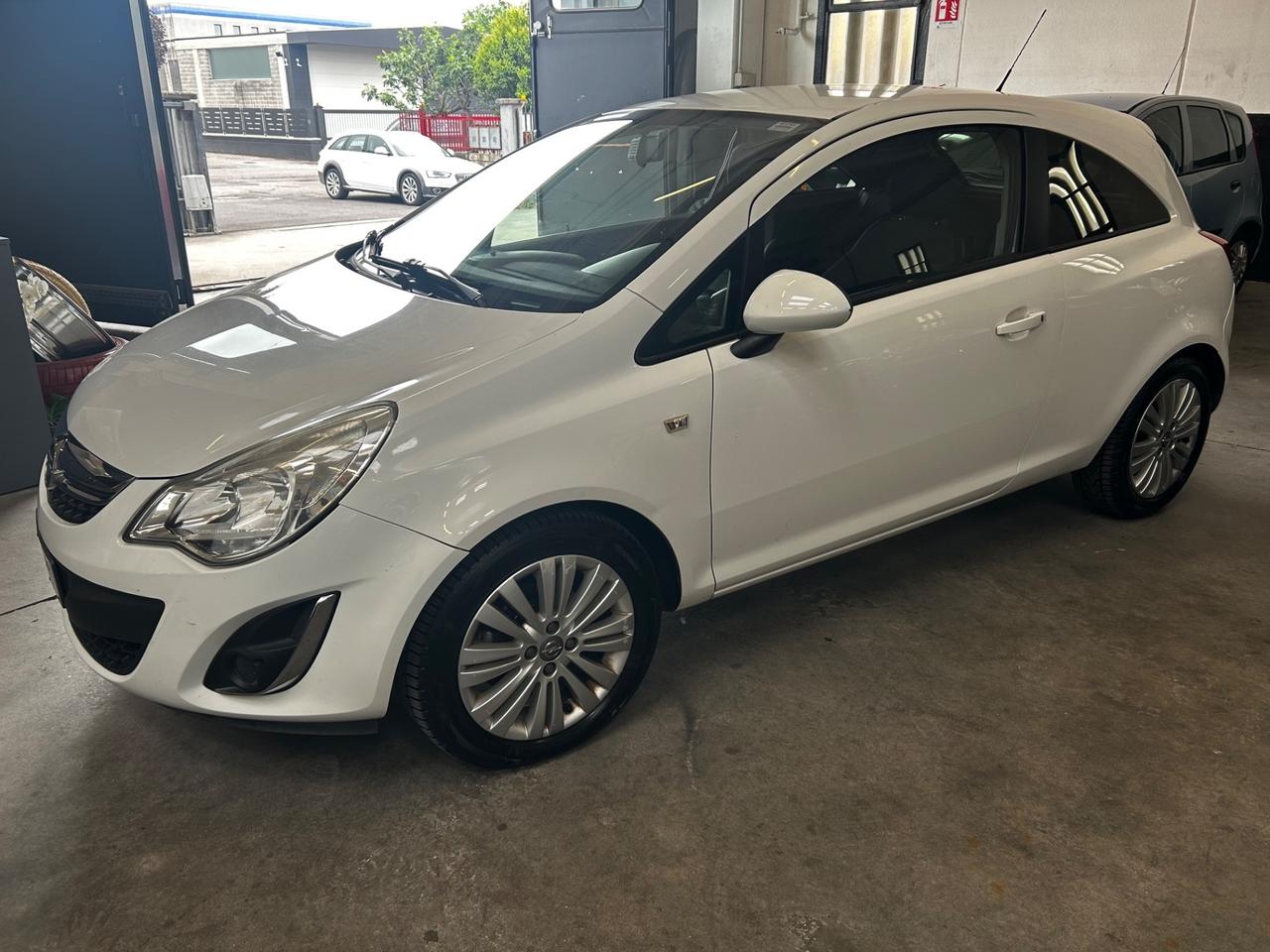 Opel Corsa 1300 CDTI 75 cv neopatentati