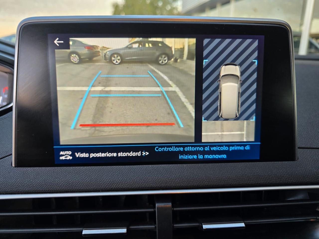 Peugeot 5008 BlueHDi 130 S&S Business NEOPATENTATI