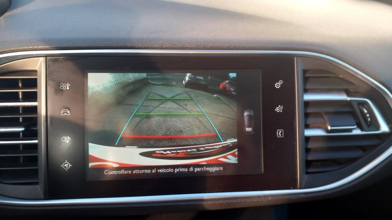 Peugeot 308 BlueHDi 150 S&S EAT6 Allure