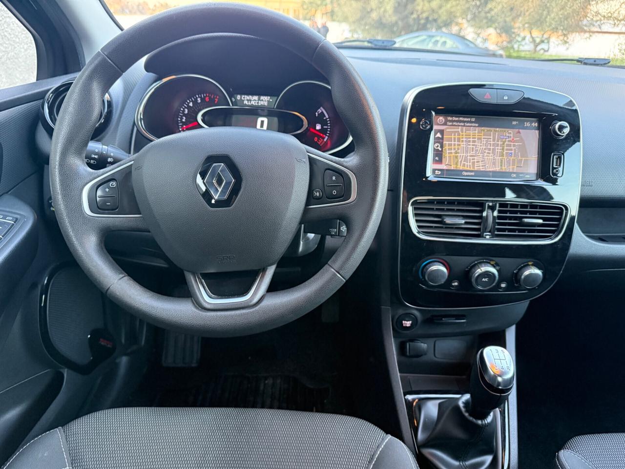 Renault Clio 0.9 TCe 90 CV GPL,Navigatore,Bluetooth,sensori dí parcheggio,ecc.