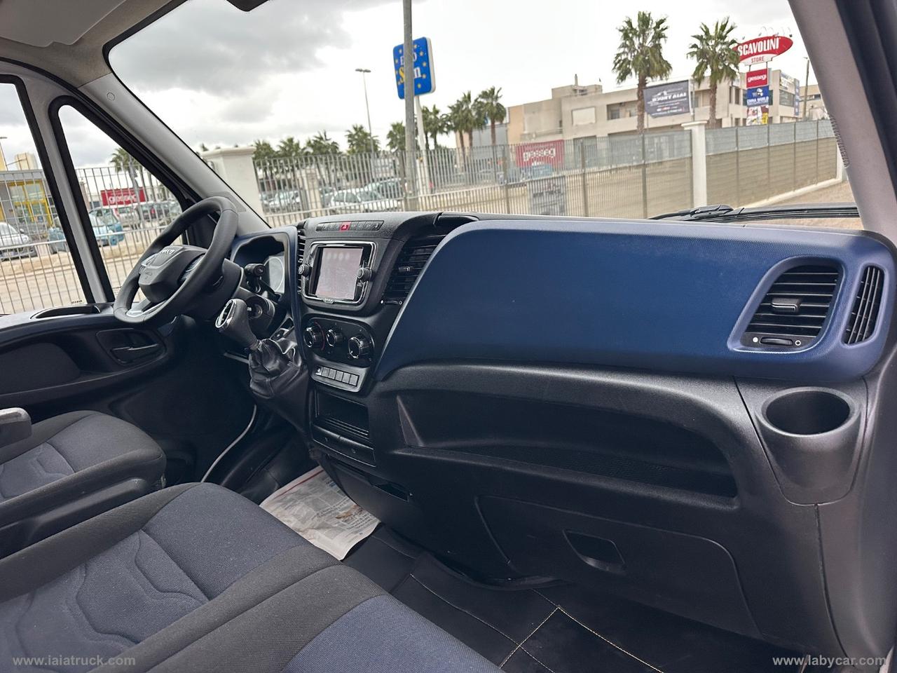 Daily 33S14S 2.3FURGONE MAXI VOLUME HI-MATIC