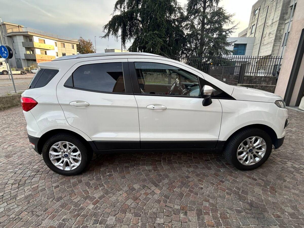 Ford EcoSport 1.5 tdci Business c navi 95cv