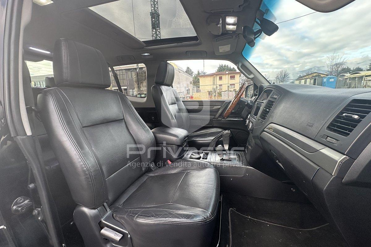 MITSUBISHI Pajero 3.2 DI-D 16V aut. 3p. Instyle DPF