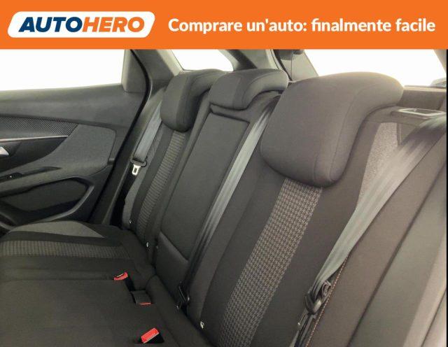 PEUGEOT 3008 BlueHDi 130 S&S EAT8 Allure