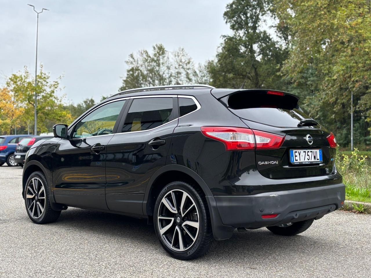 Nissan Qashqai 1.5 dCi Tekna*NAVI*TETTO*PELLE*360*