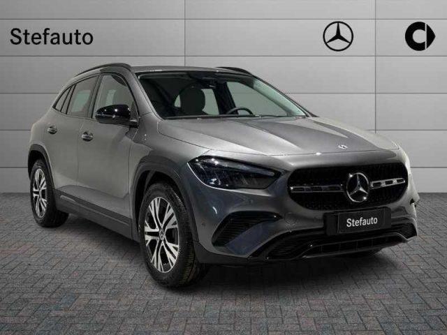 MERCEDES-BENZ GLA 200 d Automatic Progressive Advanced