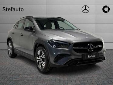 MERCEDES-BENZ GLA 200 d Automatic Progressive Advanced
