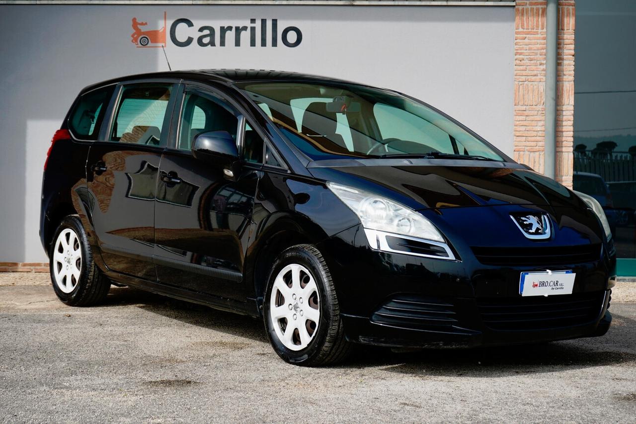 Peugeot 5008 1.6 HDi 110CV Féline