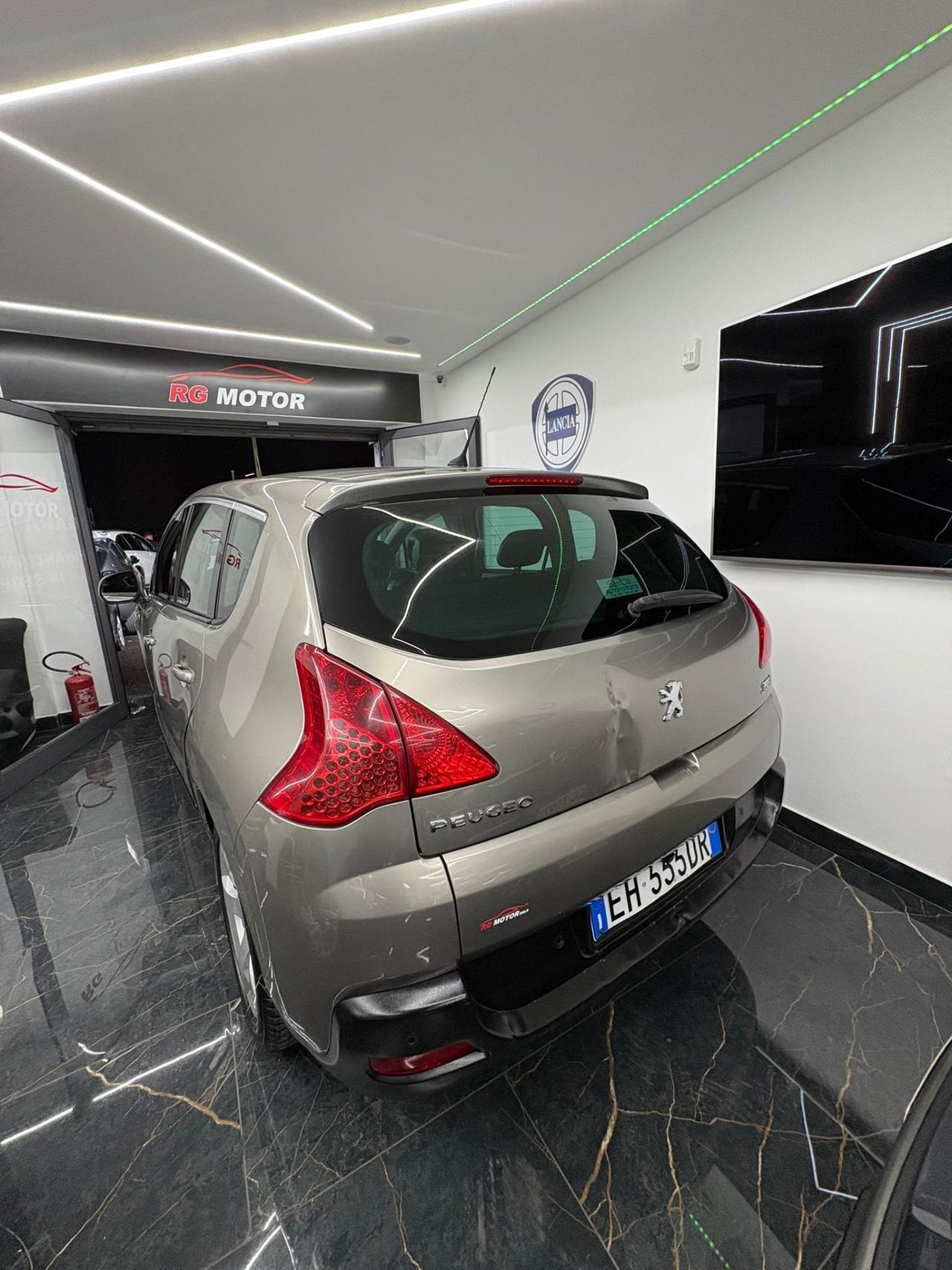 Peugeot 3008 1.6 HDi 112CV cambio robotizzato Premium