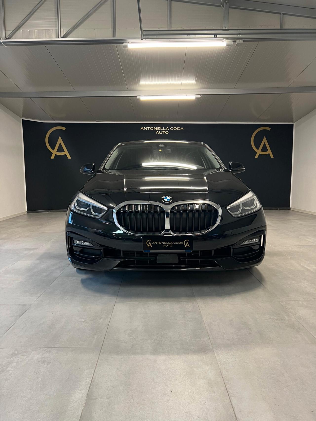 Bmw 118 118d 5p. Msport