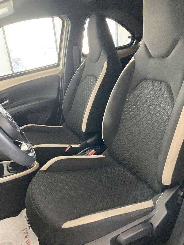 Toyota Aygo X 1.0B (72 CV) Lounge