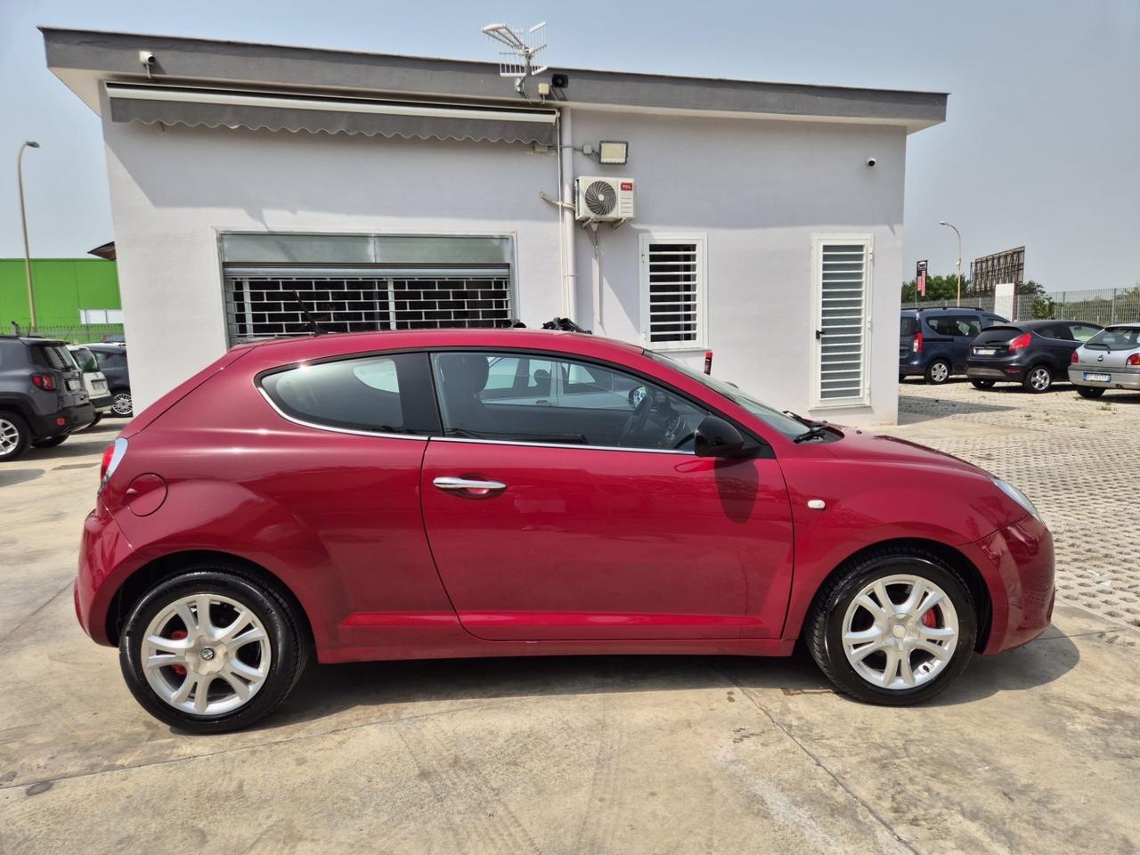 Alfa Romeo MiTo 1.4 78 CV Distinctive Sport Pack