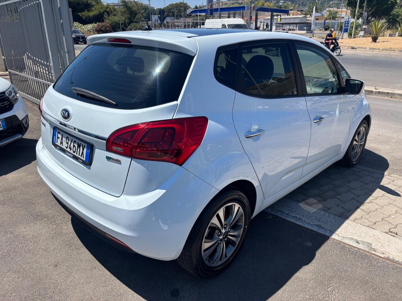 Kia Venga 1.4 CRDi 90 CV S&S High Tech
