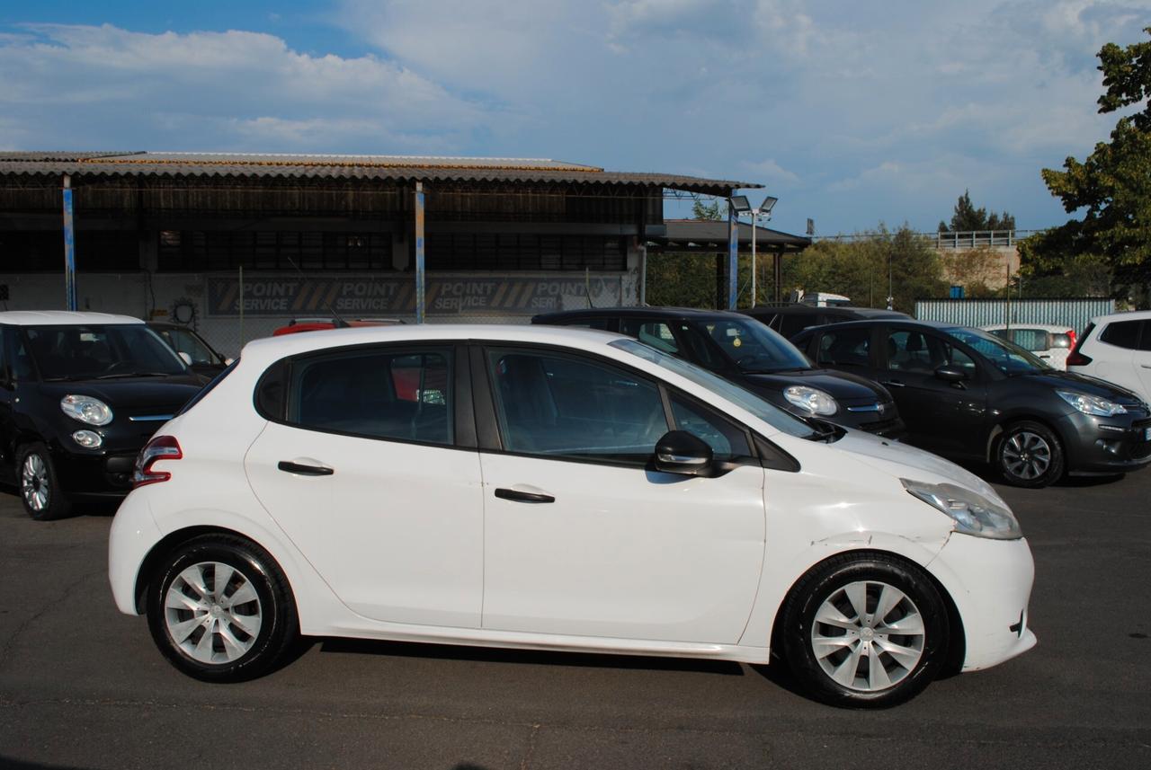 PEUGEOT 208 VAN 1.4 HDI 68 CV