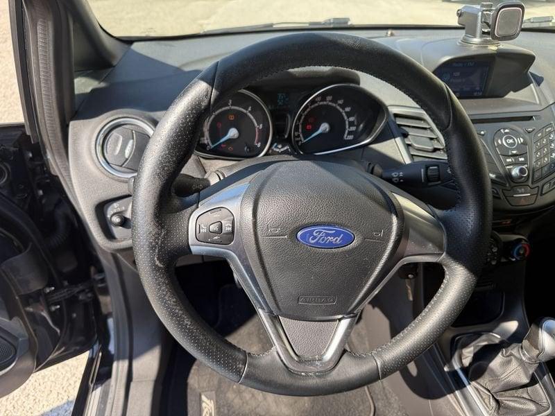 Ford Fiesta 1.5 TDCi 75CV ST-Line